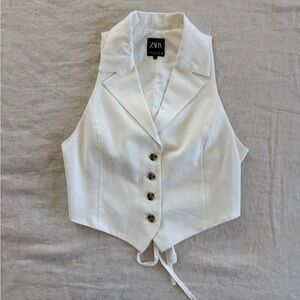 Zara Off-White Vest with Cutout